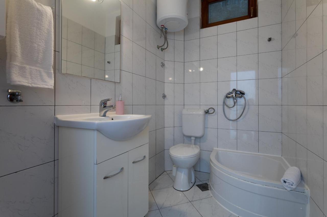 Love Apartments Zečevo المظهر الخارجي الصورة