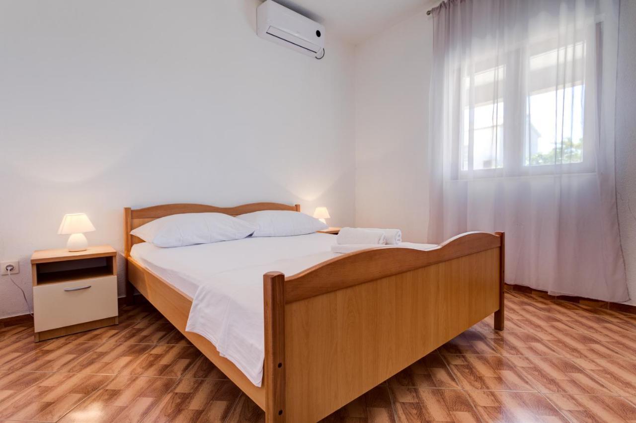 Love Apartments Zečevo المظهر الخارجي الصورة