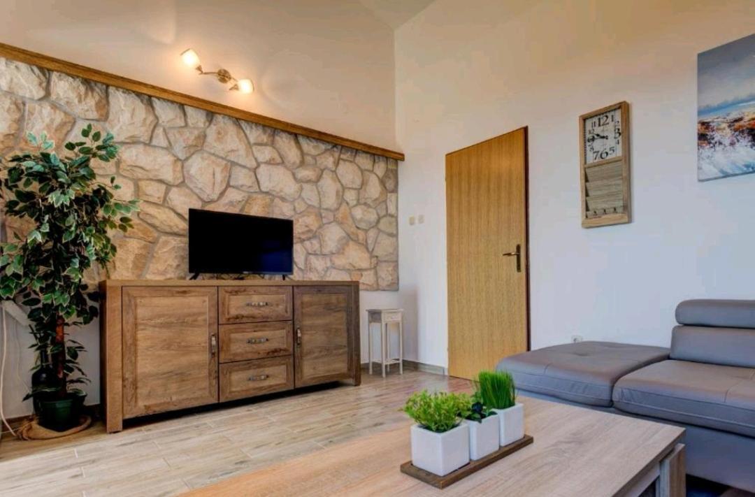 Love Apartments Zečevo المظهر الخارجي الصورة